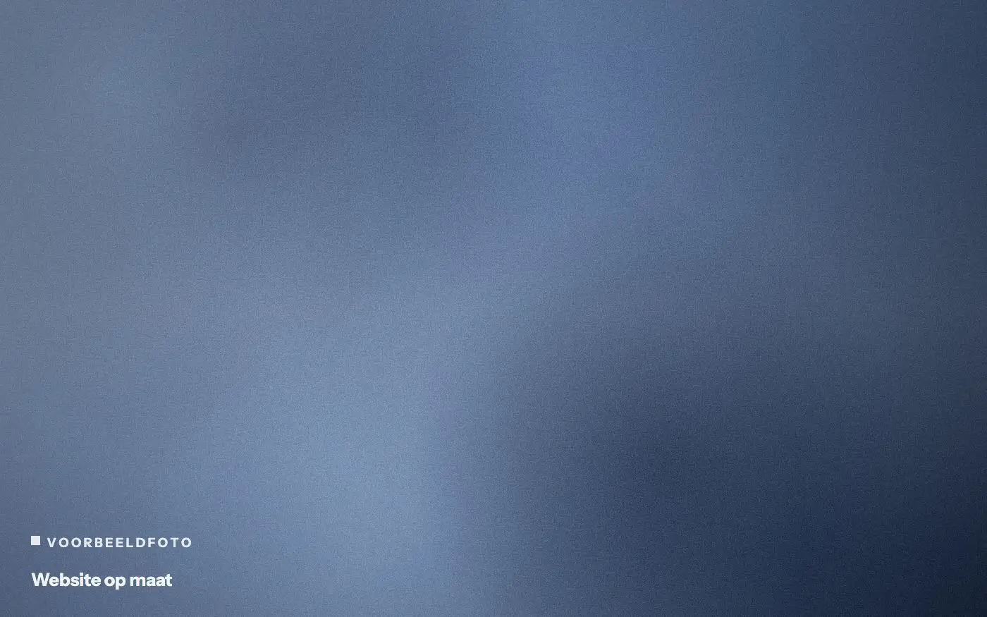 foto: een nieuwe site op een laptop